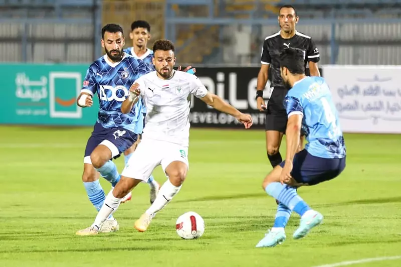 زلاكة ضد الشامي.. تشكيل بيراميدز والمصري في الدوري 